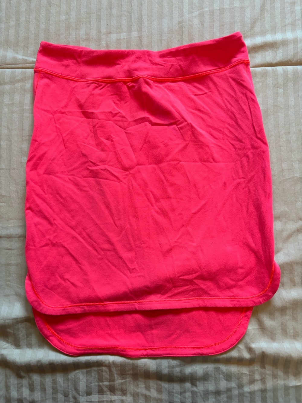 Lululemon Neon Pink High Low Athletic Skirt Size 6 Yoga Running Activewear